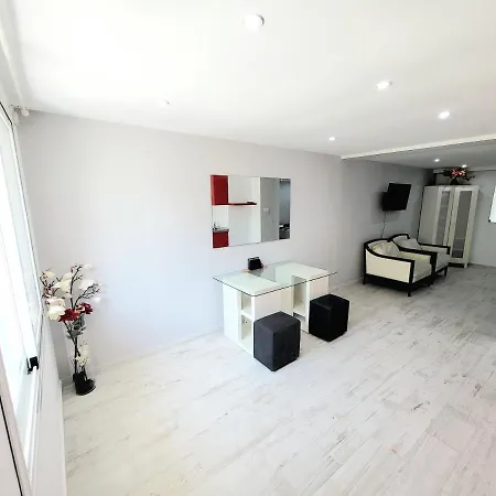 Luminosa Y Moderna Propiedad Con Vistas Al Mar Mediterráneo A 2min Appartamento *